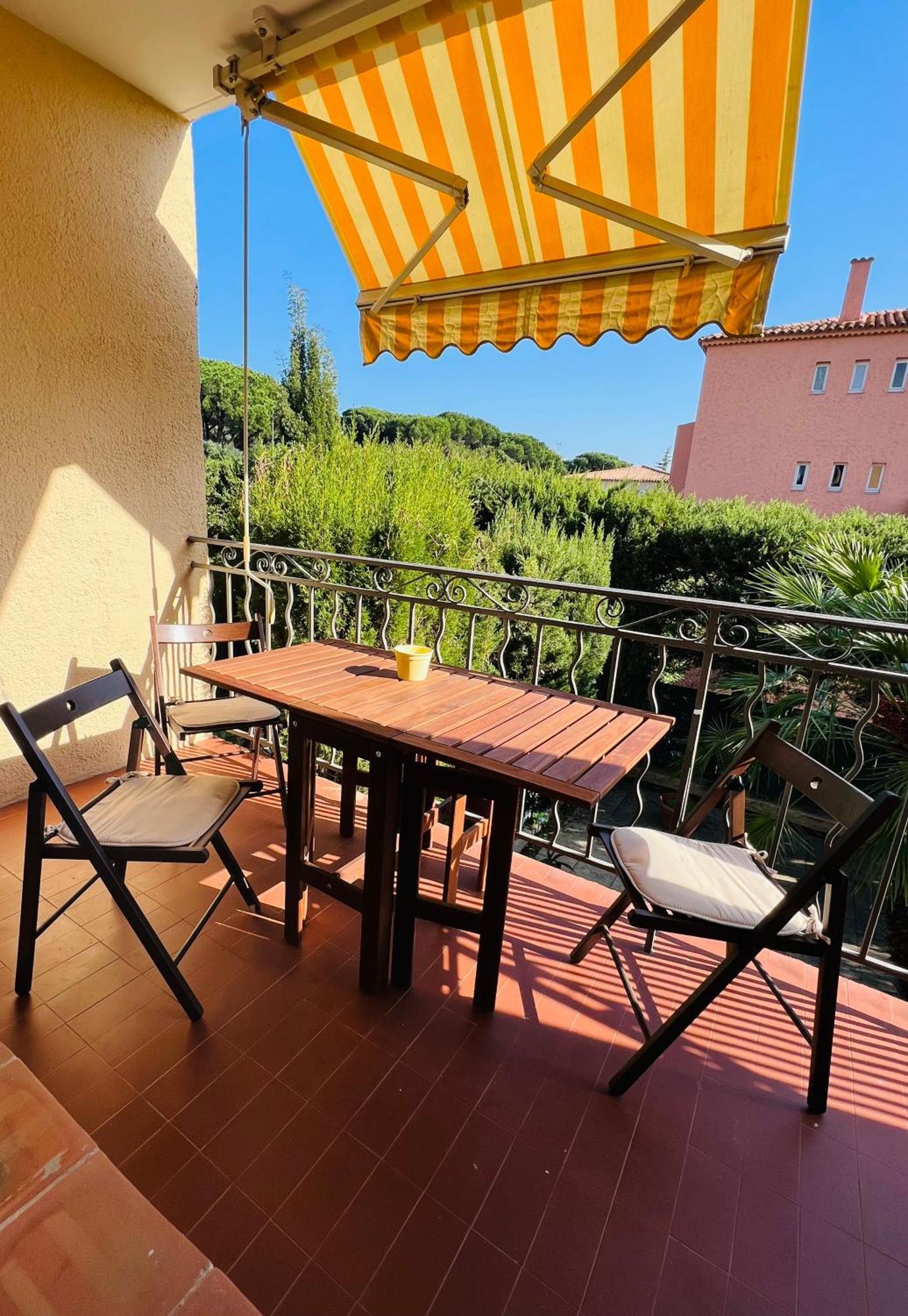 Superbe Appartement Terrasse Et Parking Prive Saint-Tropez Exterior foto